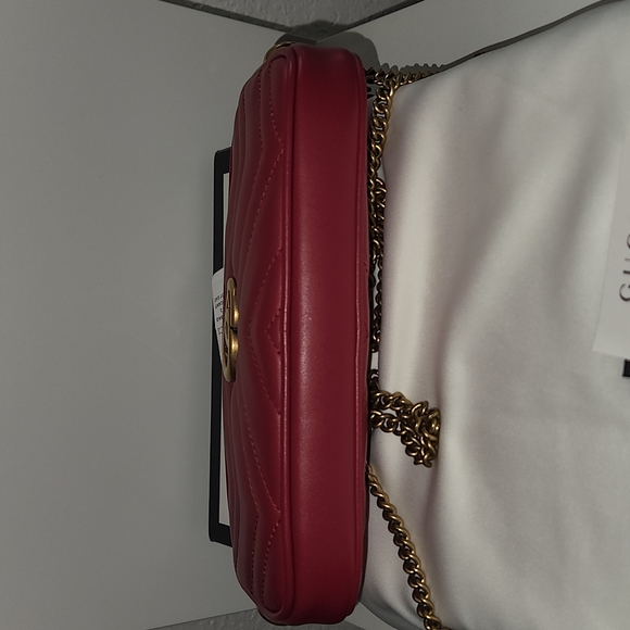 SOLD!!!!!! Gucci Marmont mini camera bag - Picture 4 of 9